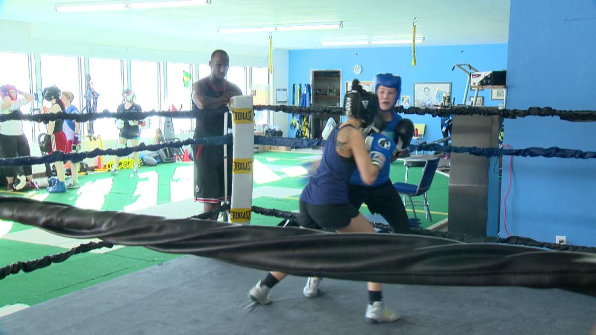 Olympics serve as motivation for local women boxers - image