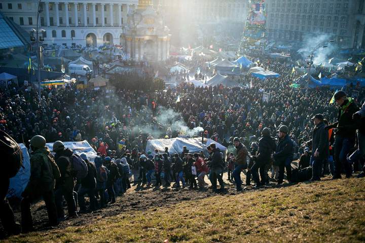 Anti-government protesters clash with riot police in Kyiv, Ukraine on Feb. 18, 2014. (Photo credit: Emeric Fohlen/AP Photo)