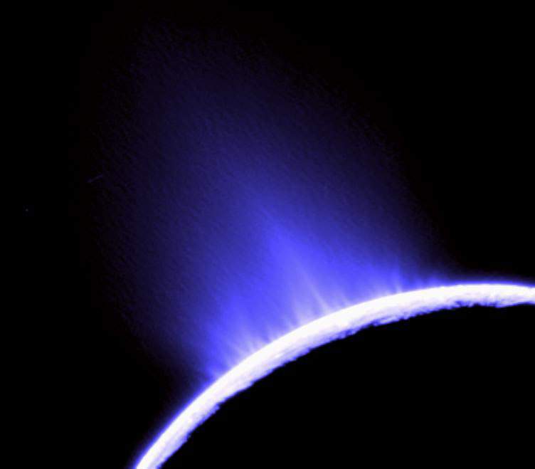 A false-colour view of geysers erupting from Enceladus. The view was created to reveal subtleties in the brightness of the plume that holds several jets of ice particles.