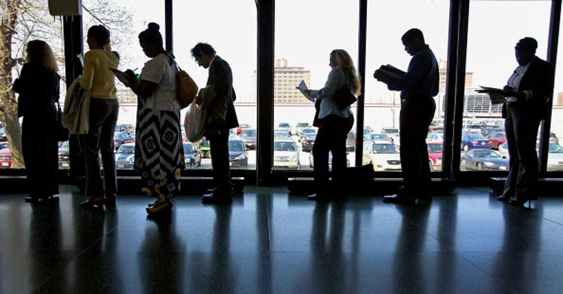 While the economy looks poised for a stronger performance this year, the jobless rate isn't showing it thus far. 