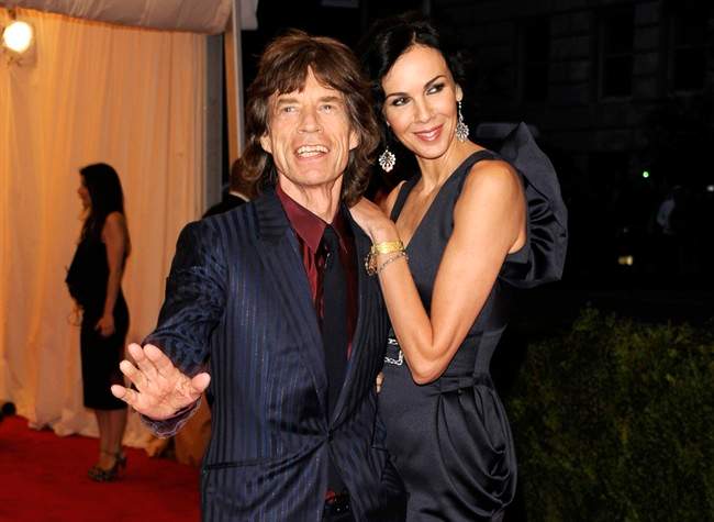 Designer award named for L'Wren Scott; her will said to leave $8 million condo to Mick Jagger