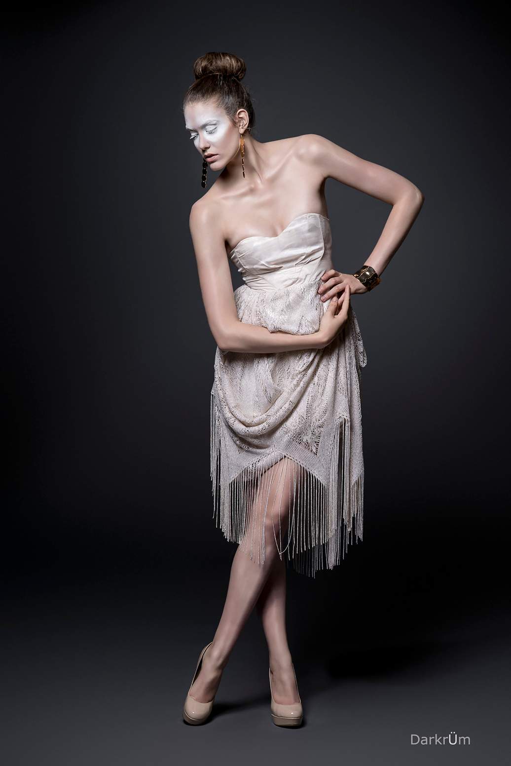 The Simone’s Rose runway show, “Bee the change,” will highlight designer Michelle Maynard’s collection inspired by bees and their surroundings.