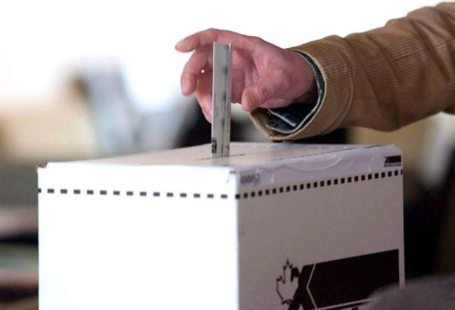 Councillors vote to defer, ending debate on recall legislation - image