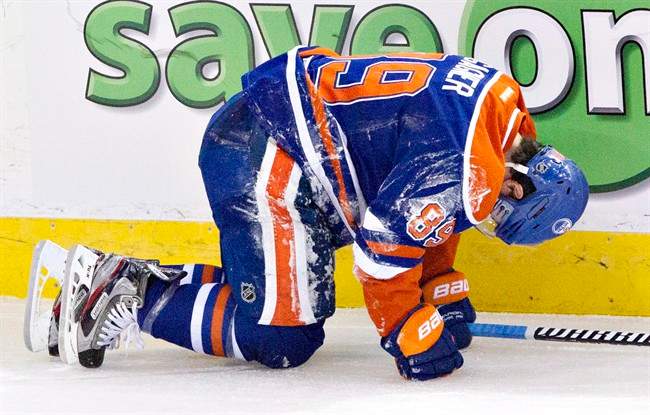 Kings snap slide with win against Oilers