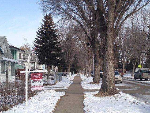 A file photo of a residential street in Edmonton.