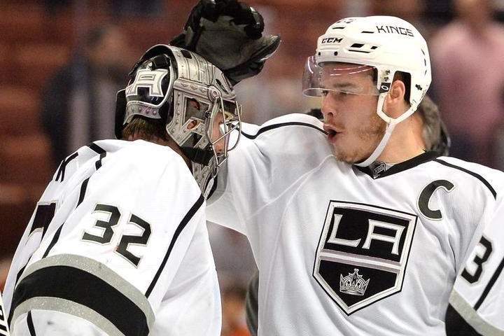 Los Angeles Kings v Anaheim Ducks - Game Two