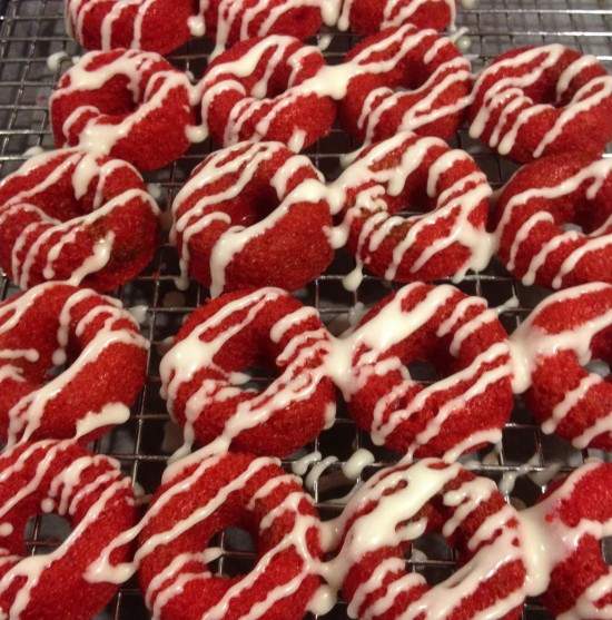 GALLERY: Scorpion pizza, deep fried sushi among new foods at Calgary Stampede - image