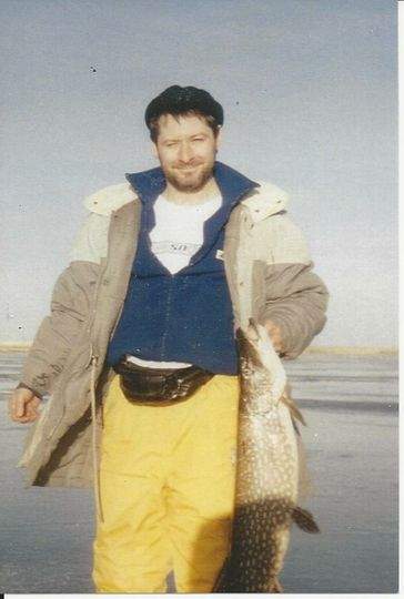 On Saturday, June 7, 2014, family and friends reported 44-year-old Stephen Kenneth Samson missing.