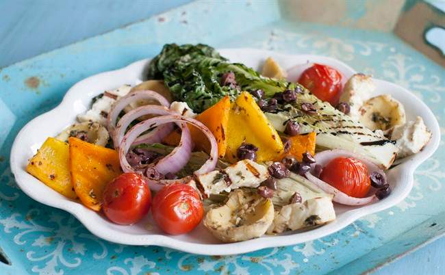 Grilling halloumi offer fresh take on Greek salad