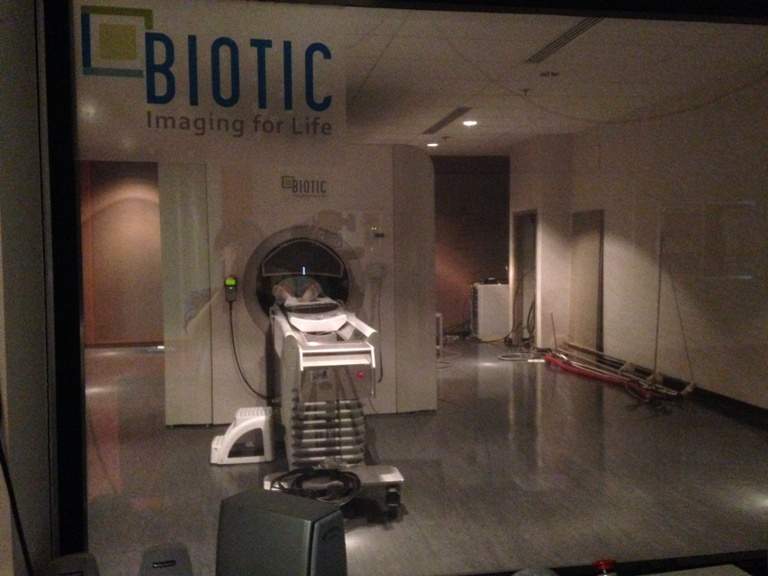 The research MRI machine at the Biomedical Transatlantic Imaging Centre, BIOTIC.