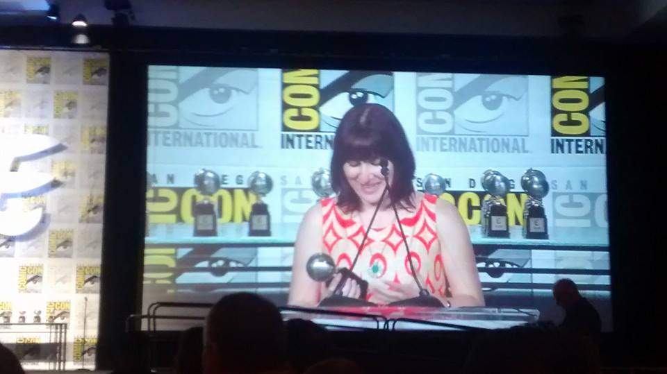 Faith Erin Hicks accepts her award at San Diego Comic-Con 2014.