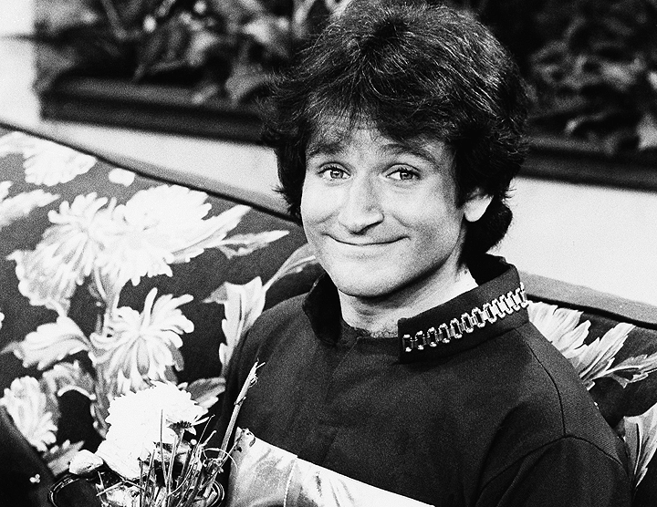 FILE – This 1978 file photo originally released by ABC shows actor Robin Williams on the set of ABCs “Mork and Mindy.”