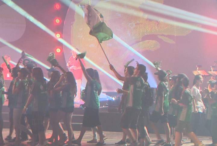 Municipal workers frustrated with Bill 3 used the opening ceremonies of the Quebec Games to make a point about pensions on Friday, August 1, 2014.