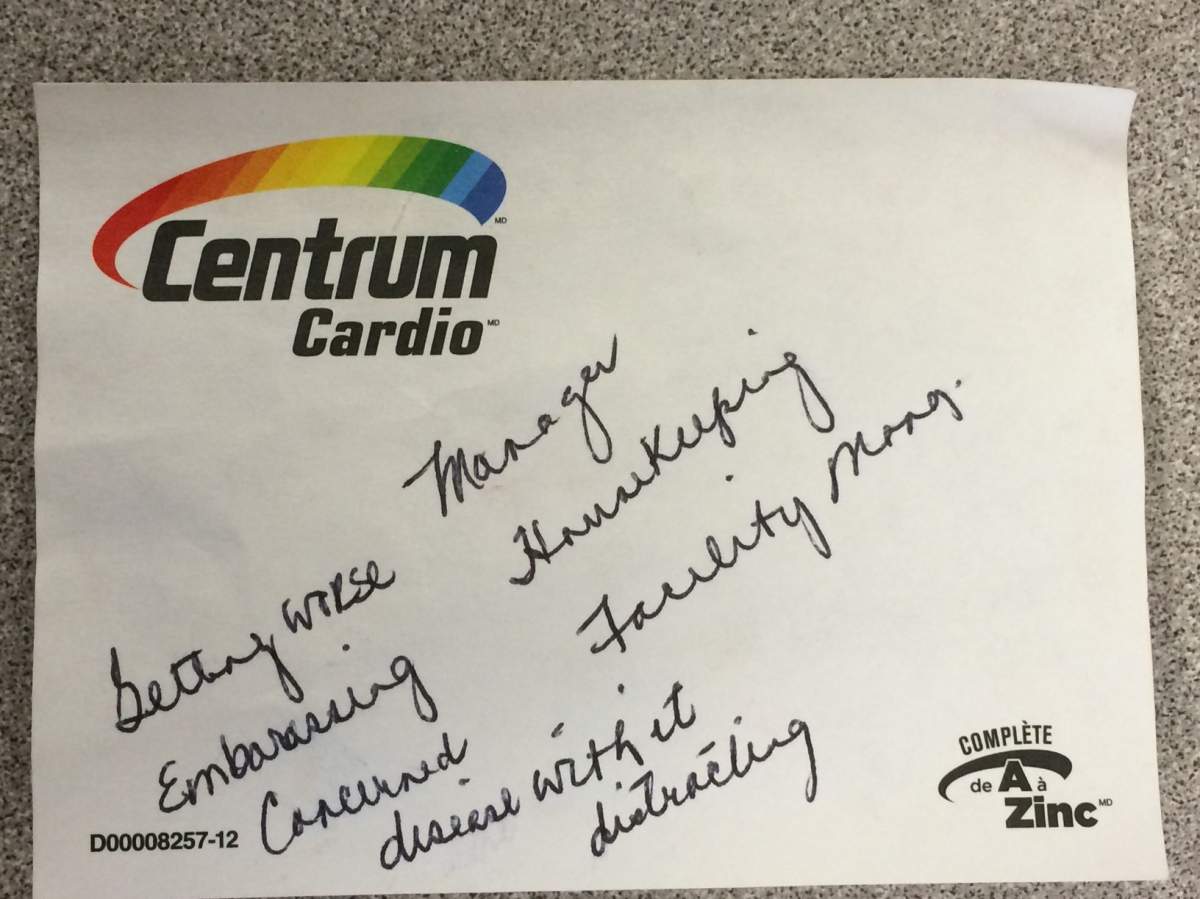 A note written by workers at the Misericordia Family Medical Centre, Sept. 19, 2014