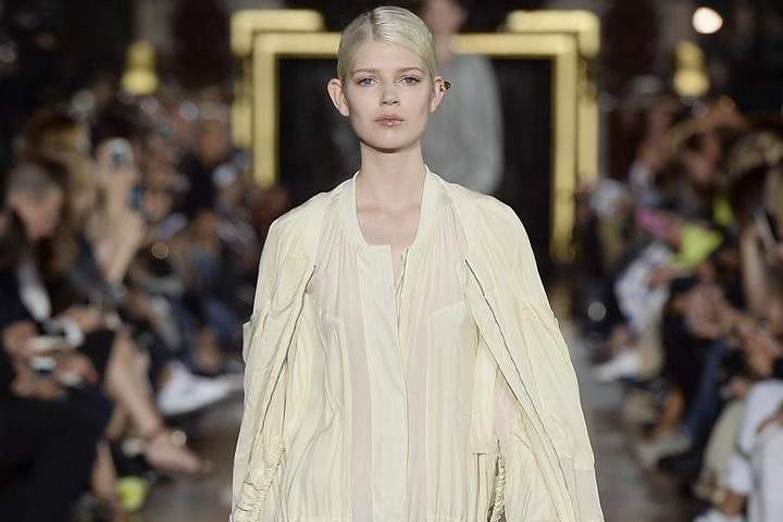 Stella McCartney - Runway RTW - Spring 2015 - Paris Fashion Week