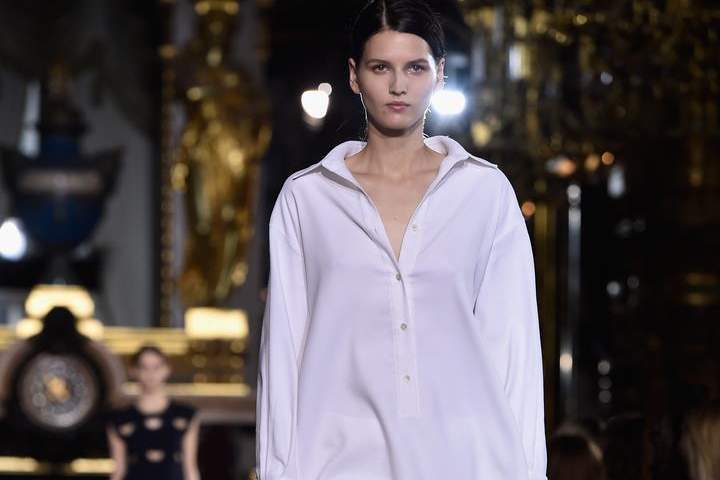 Stella McCartney : Runway - Paris Fashion Week Womenswear Spring/Summer 2015