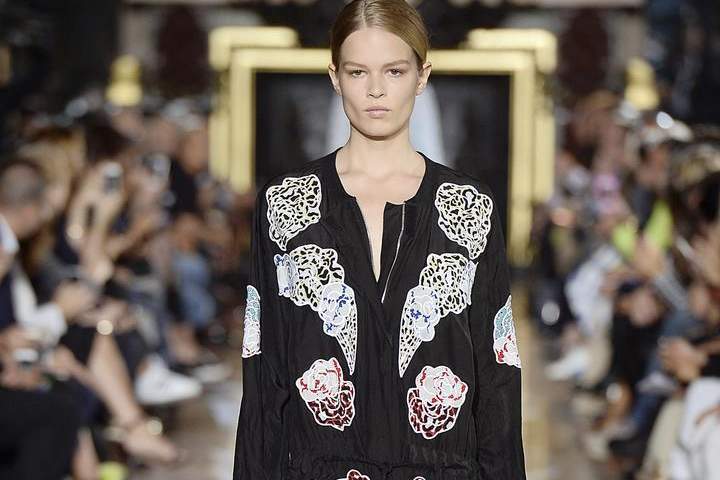 Stella McCartney - Runway RTW - Spring 2015 - Paris Fashion Week