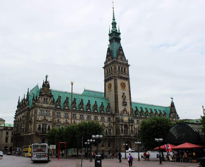 Hamburg city hall