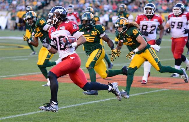 Calgary Stampeders wide receiver Anthony Parker (86) runs the ball during second half CFL football action against the Edmonton Eskimos in Edmonton on Saturday, Sept. 6, 2014. 