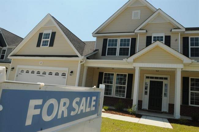 Canadian home prices have reached 'lofty' valuations, according to a new report from debt rating agency Moody's.