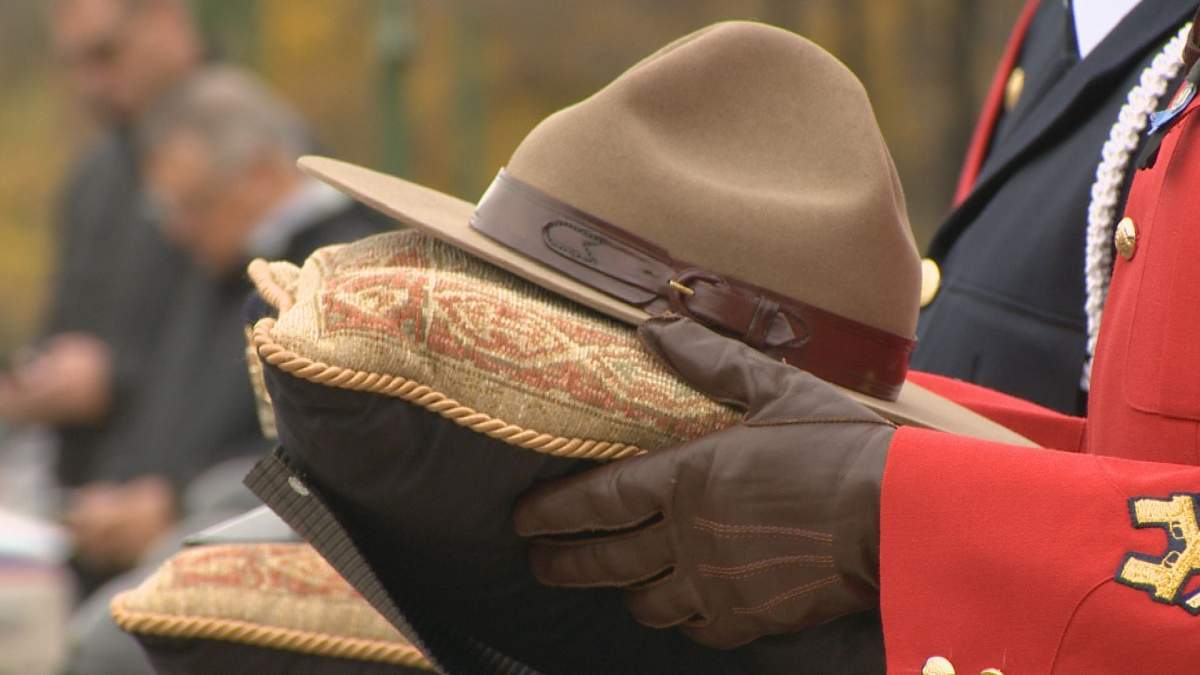 Saskatchewan honours fallen police and peace officers - image