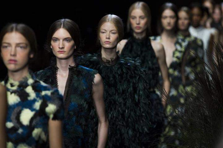 Erdem: Runway - London Fashion Week SS15