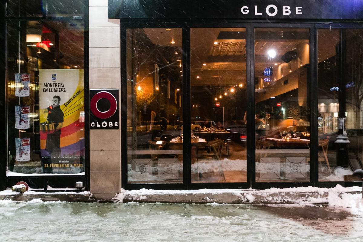 Restaurant Globe at 3455 boul. St-Laurent has closed its doors and has served it's last patron 
on Saturday October 11th, 2014.