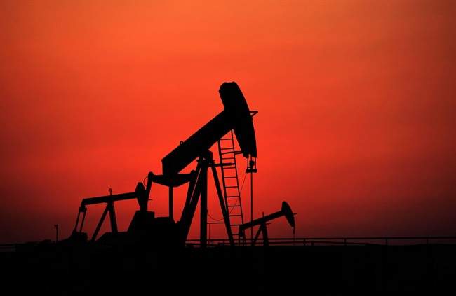 Plunging oil prices don't threaten Ottawa's propose tax cuts -- yet.