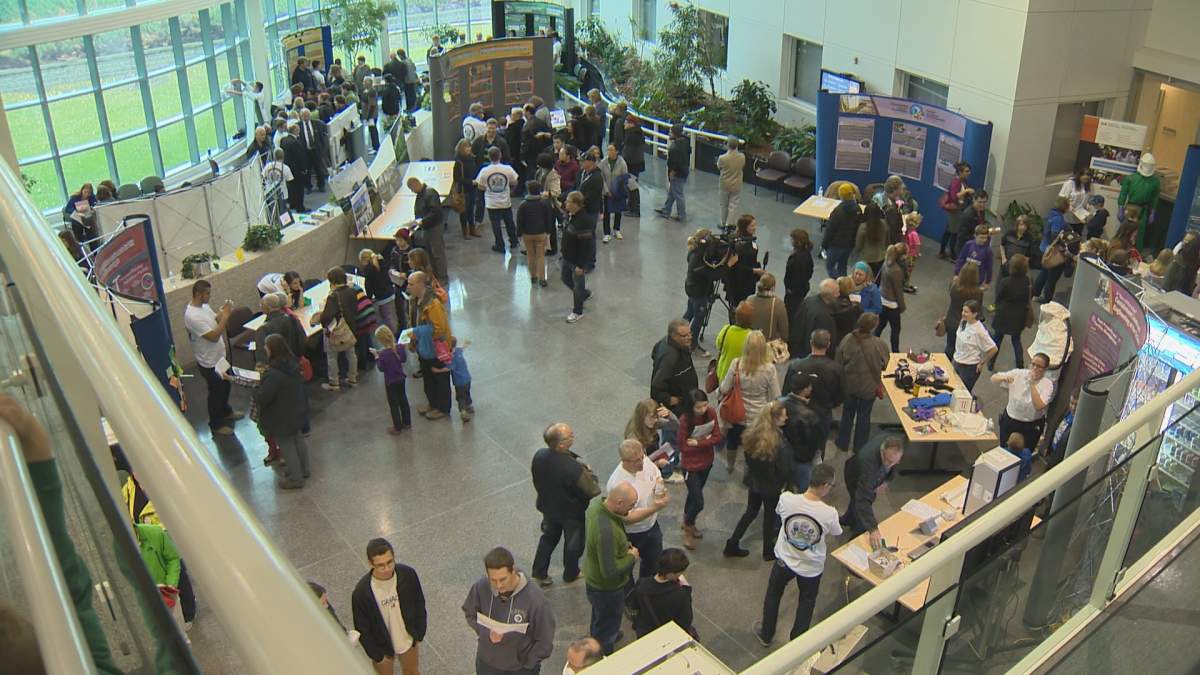 Hundreds visit open house at National Microbiology Laboratory.