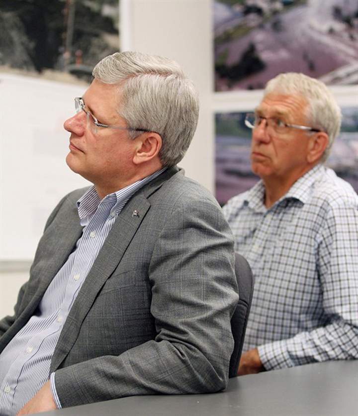 Stephen Harper Larry Maguire