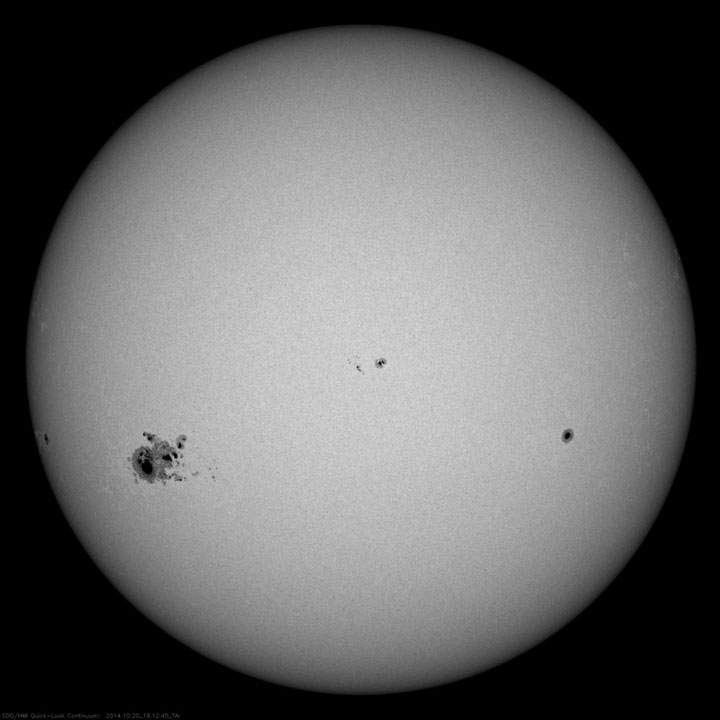 Enormous sunspot turning toward Earth