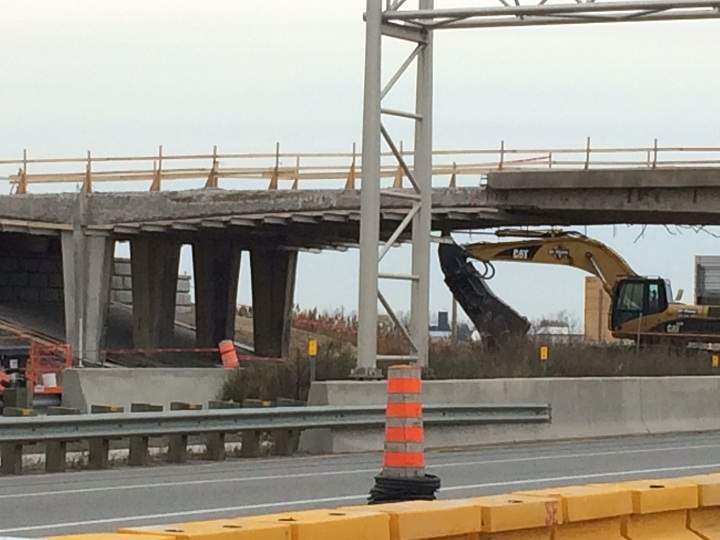 Cedres overpass