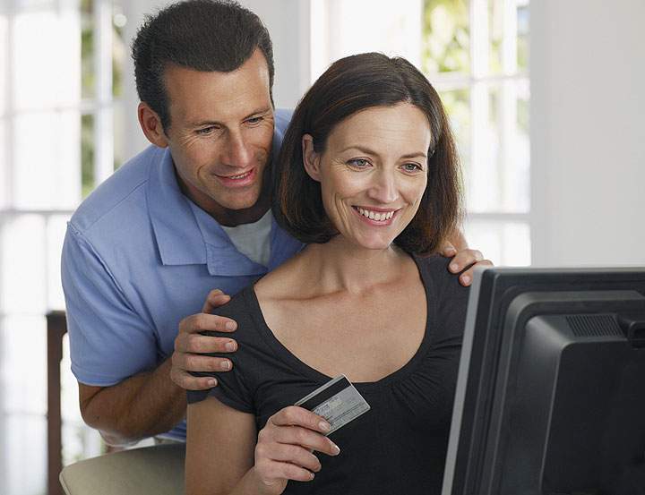 A new BMO survey has found that spending is a source of conflict for one-third of Canadian couples.