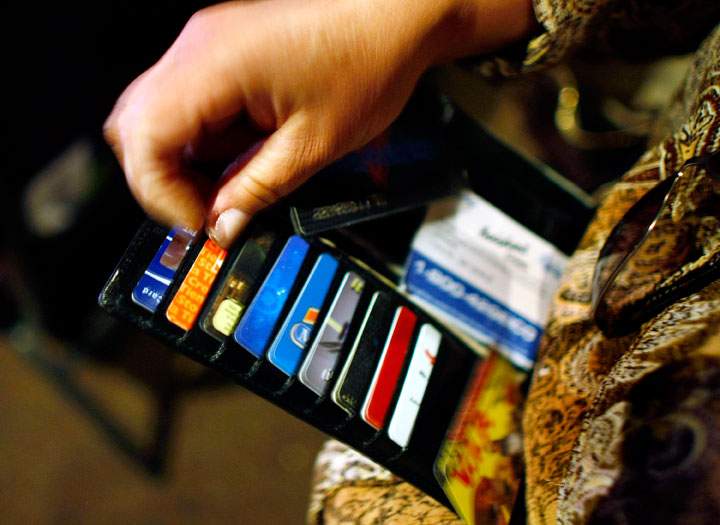 There are roughly 80 different credit cards available to Canadians in 2015.