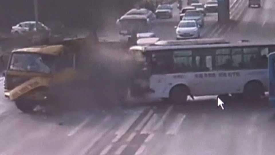 Elderly woman survives horrific China bus crash