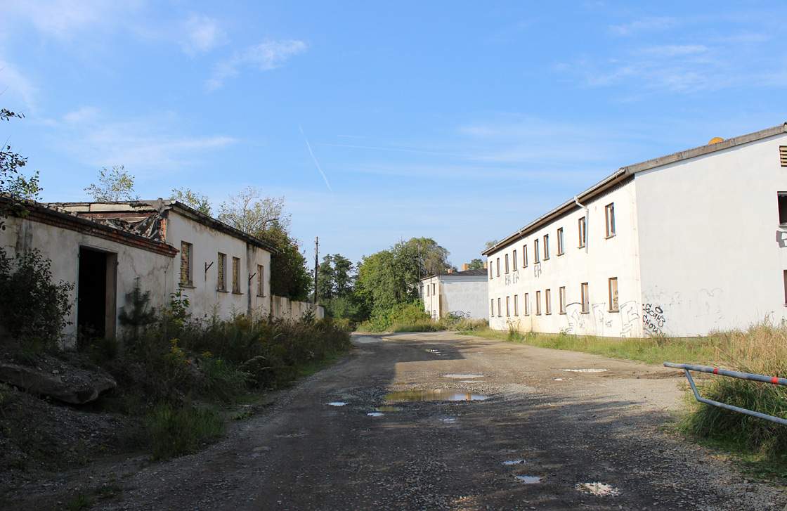 A street in the abandoned village of Haidemühl.