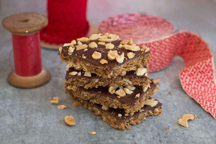 This Nov. 3, 2014 photo shows crackle bark in Concord, N.H. When it comes to holiday cookies, everything depends on the recipe and a few simple techniques.
