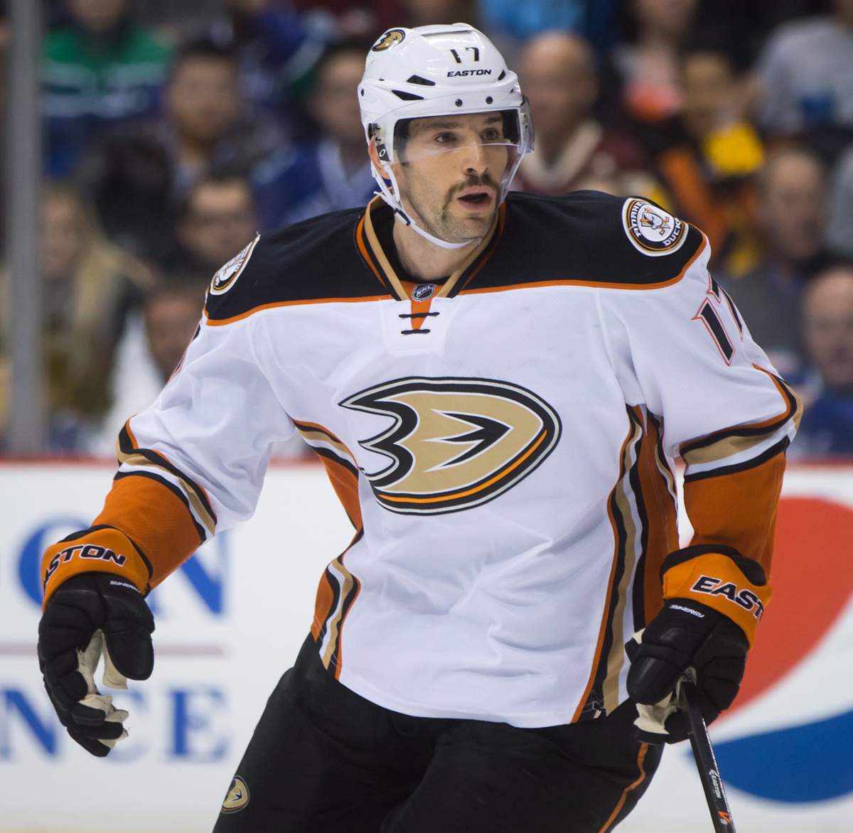 Kesler, Ducks triumph in return to Vancouver - image