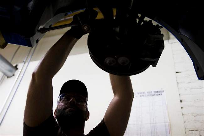 Aerospace, automotive industries lead increase in Canadian manufacturing sales - image