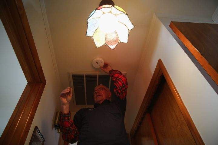smoke alarm
