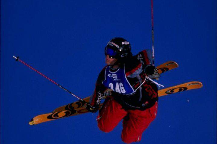Quebec extreme skier Jean-Philippe Auclair was killed in Chilean avalanche.