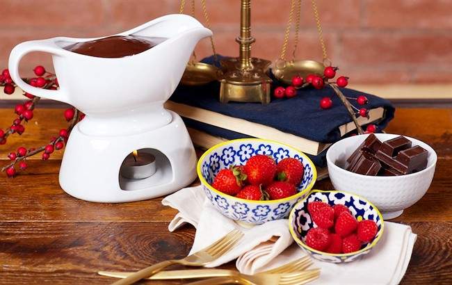 Can't choose one fondue Test out this trio