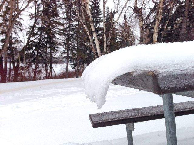 Edmonton continues to experience above seasonal temperatures, Wednesday, Dec. 17, 2014.