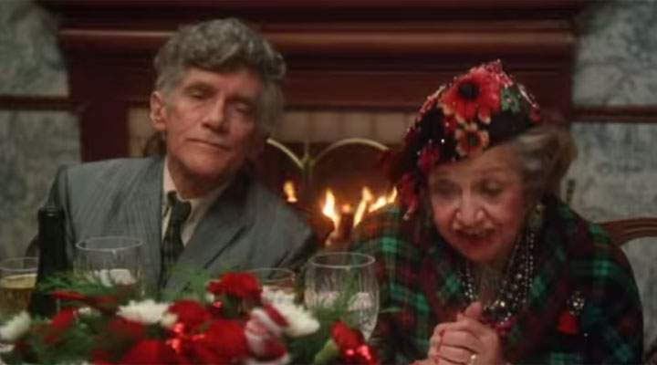 William Hickey and Mae Questel, pictured in ‘Christmas Vacation,’ died in 1997 and 1998 respectively.
