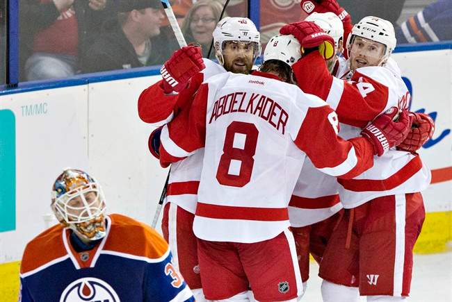 Datsyuk scores late as Red Wings beat Oilers - image