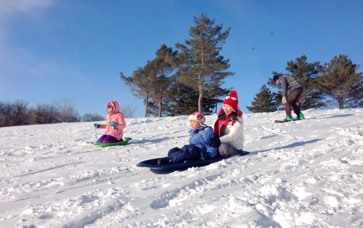 As winter approaches, Warm and Cozy Children's charity is hard at work to ensure children in the Georgian Bay area have access to warm, winter clothing.