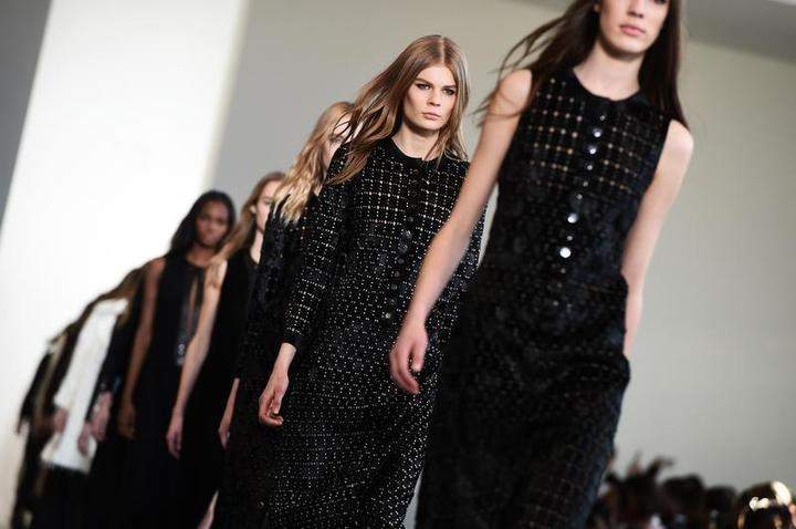 FASHION-US-CALVIN KLEIN