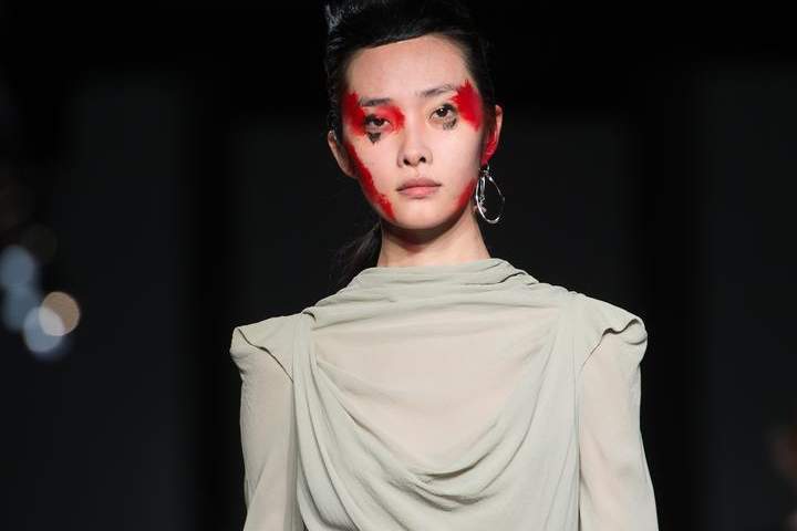 Vivienne Westwood Red Label - Runway - LFW FW15