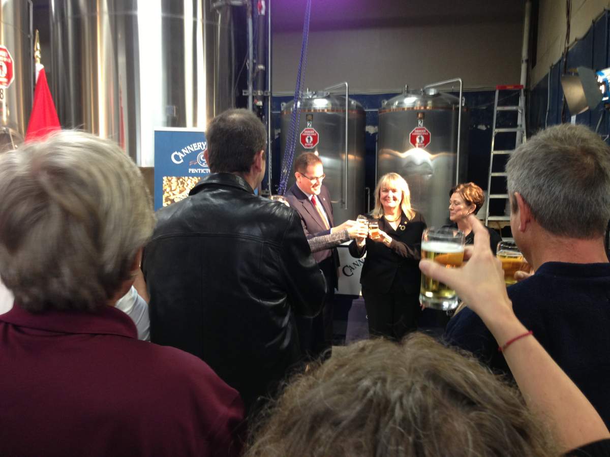 Changes to Liquors Act allows beer and spirits to cross borders - image