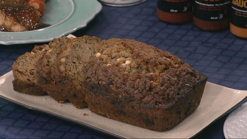 Winnipeg food writer Shel Zolkewich shares a recipe for tasty banana bread using sugar substitute Xyla.